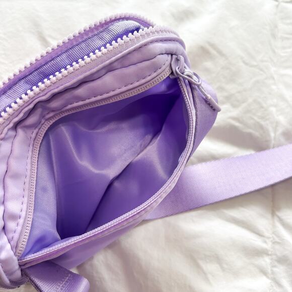 NWOT Lululemon Athletica Everywhere Belt Bag 1L Lavender Frost - Picture 7 of 8